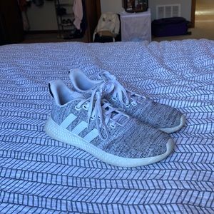 Adidas cloud foam shoes